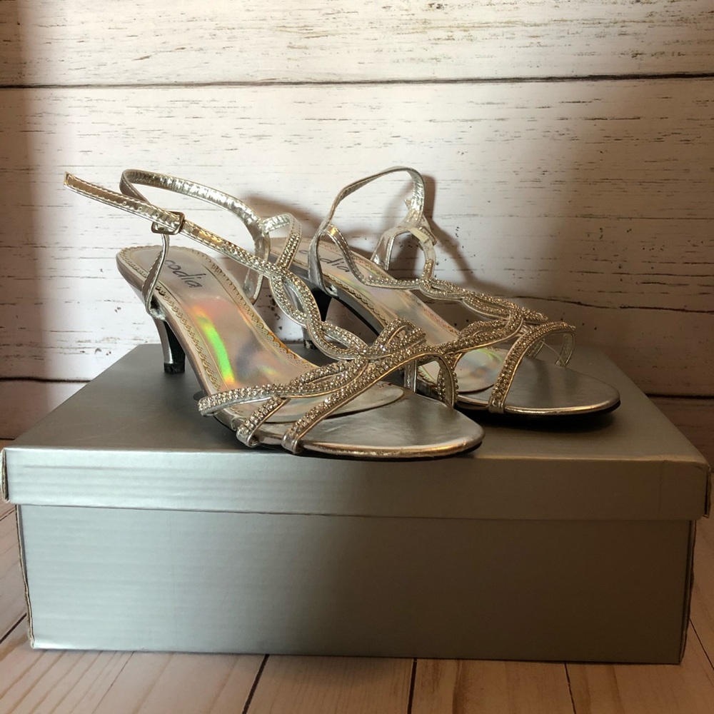 Prom/Graduation Silver Small Heel Sandal - Picture 3 of 6
